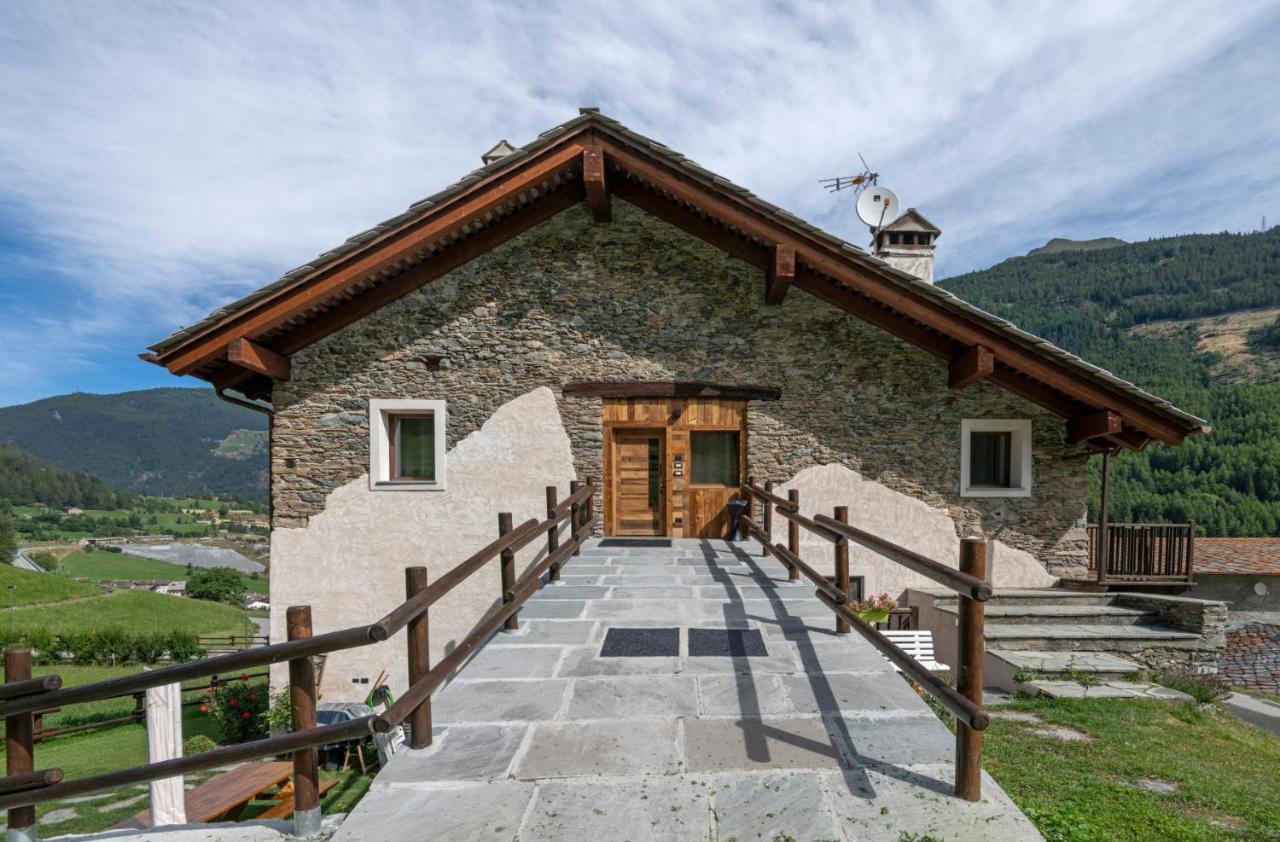 Maison Marcoz - Appartamenti Vacanze 埃特鲁布莱斯 外观 照片