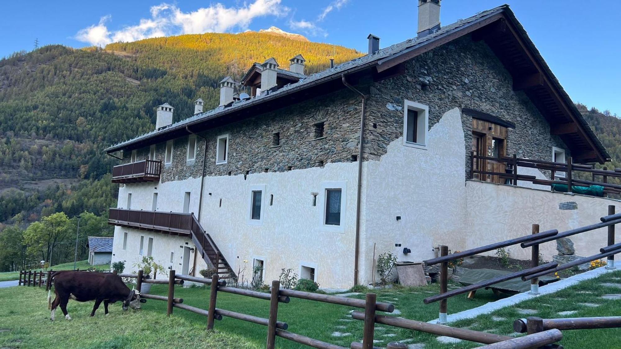 Maison Marcoz - Appartamenti Vacanze 埃特鲁布莱斯 外观 照片